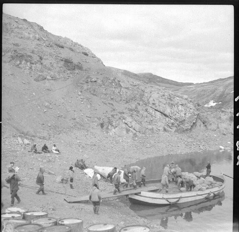 Photographic serie: supplying Hudson’s Bay Company posts and patrolling arctic waters (BAnQ)